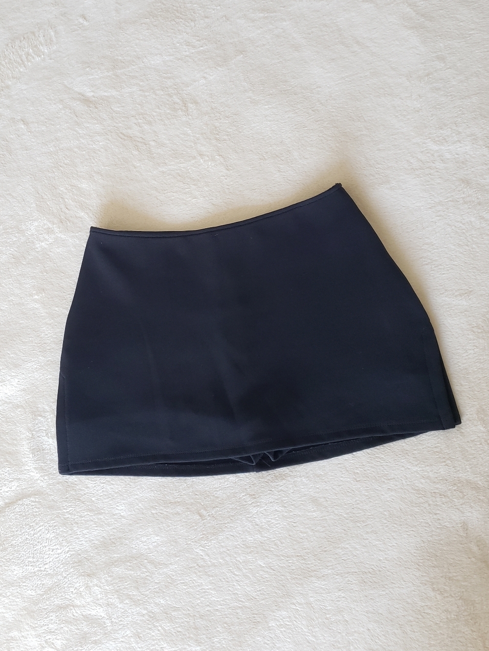 HOT KISS Vintage Small Black Mini Skort Made in USA